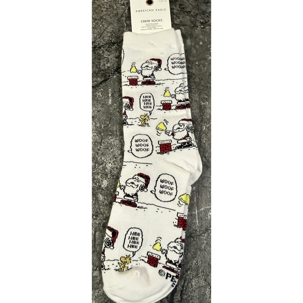 American Eagle Snoopy Womens Crew Socks Christmas Santa One Size
